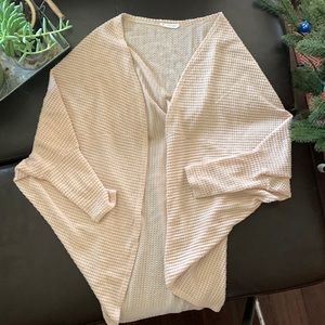 Ladies waffle knit bat sleeve cardigan
